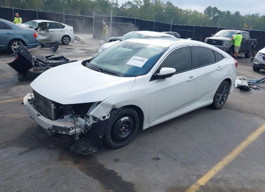 Photo 2 of 2019 Honda Civic EX (VIN JHMFC1F39KX007241)