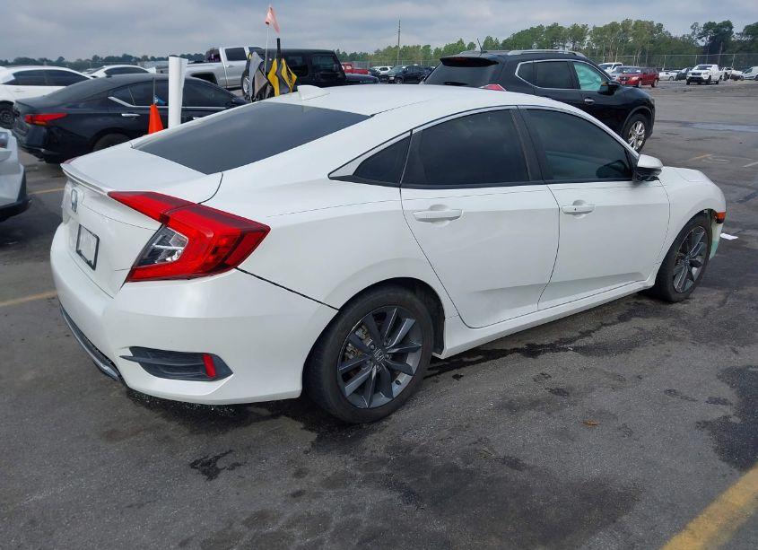 Photo 4 of 2019 Honda Civic EX (VIN JHMFC1F39KX007241)