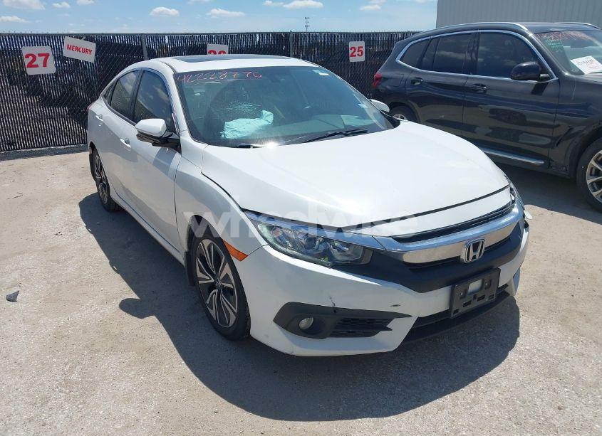 2018 Honda Civic EX-T (VIN JHMFC1F3XJX001723) main photo