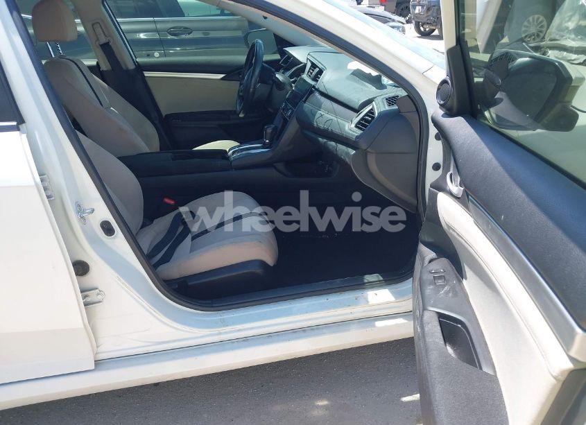 Photo 5 of 2018 Honda Civic EX-T (VIN JHMFC1F3XJX001723)