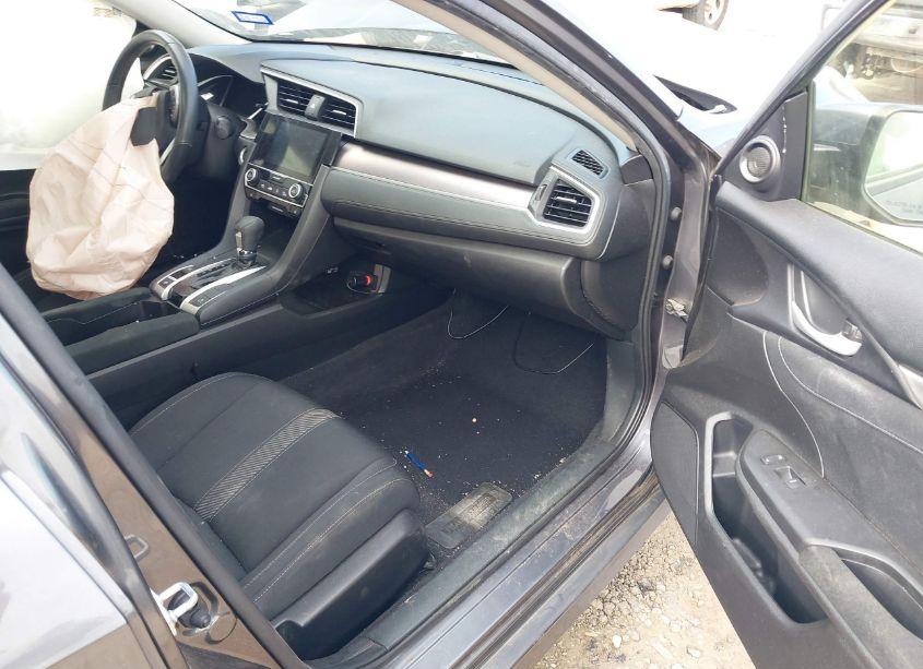 Photo 5 of 2018 Honda Civic EX-T (VIN JHMFC1F3XJX009577)