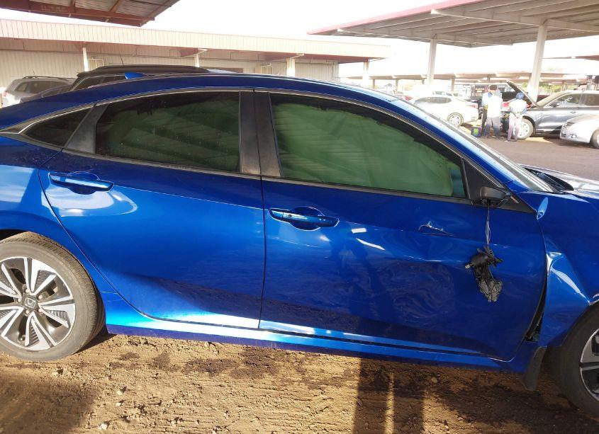 Photo 14 of 2018 Honda Civic EX-T (VIN JHMFC1F3XJX041493)