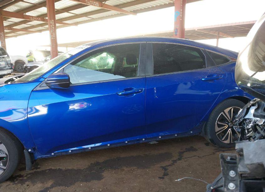 Photo 15 of 2018 Honda Civic EX-T (VIN JHMFC1F3XJX041493)