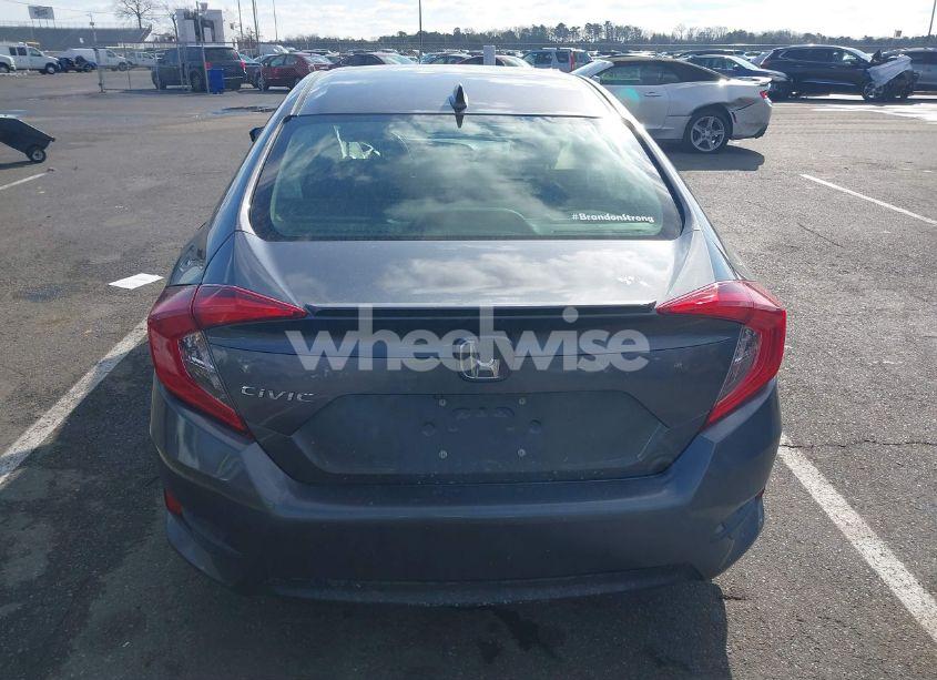 Photo 16 of 2018 Honda Civic EX-T (VIN JHMFC1F40JX008401)