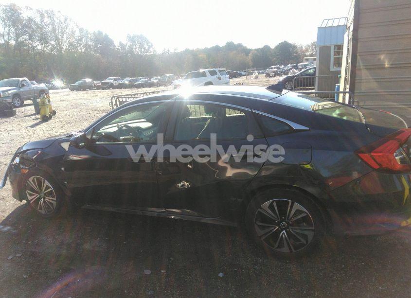 Photo 14 of 2018 Honda Civic EX-T (VIN JHMFC1F44JX013617)