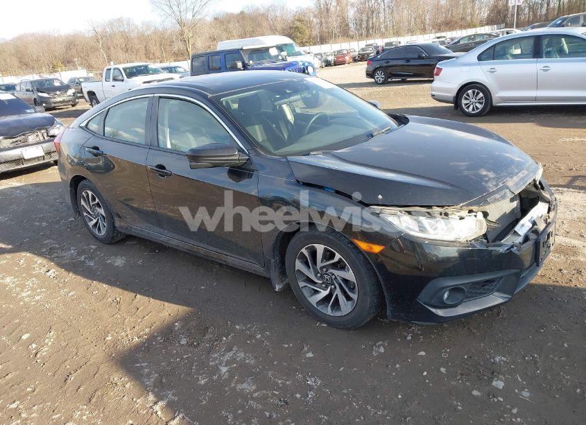 2018 Honda Civic EX-T (VIN JHMFC1F45JX018986) main photo