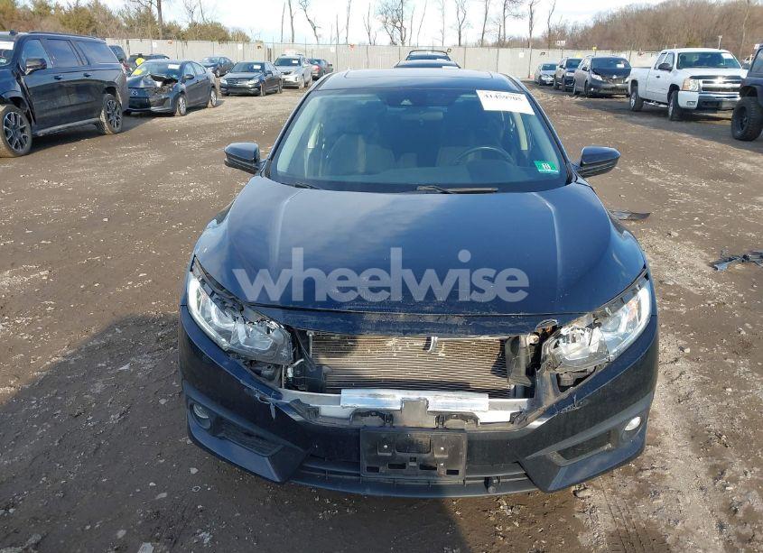 Photo 12 of 2018 Honda Civic EX-T (VIN JHMFC1F45JX018986)