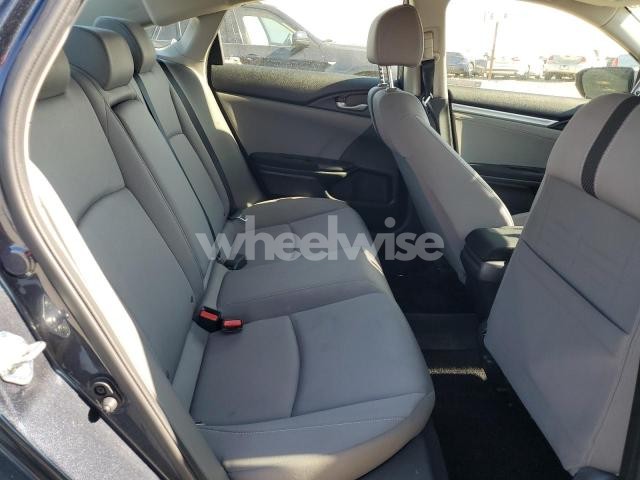 Photo 5 of 2018 HONDA CIVIC EX (VIN JHMFC1F49JX014634)