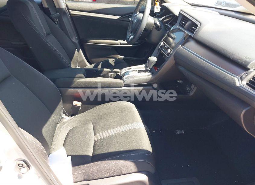 Photo 5 of 2018 Honda Civic EX-T (VIN JHMFC1F4XJX030941)