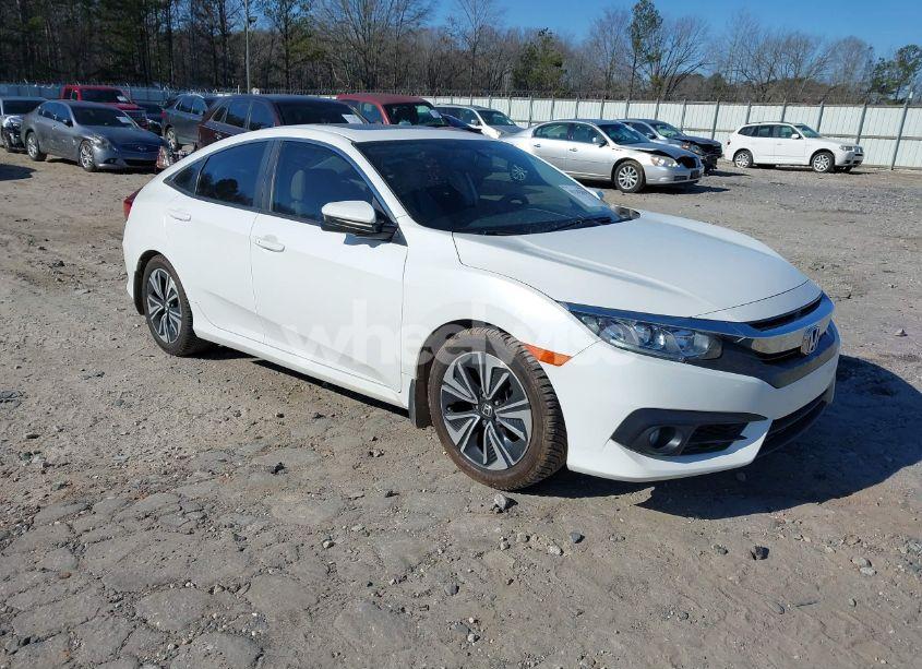 2018 Honda Civic EX-L (VIN JHMFC1F71JX030448) main photo