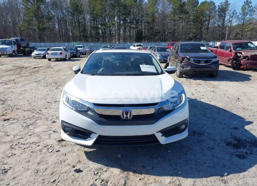 Photo 12 of 2018 Honda Civic EX-L (VIN JHMFC1F71JX030448)