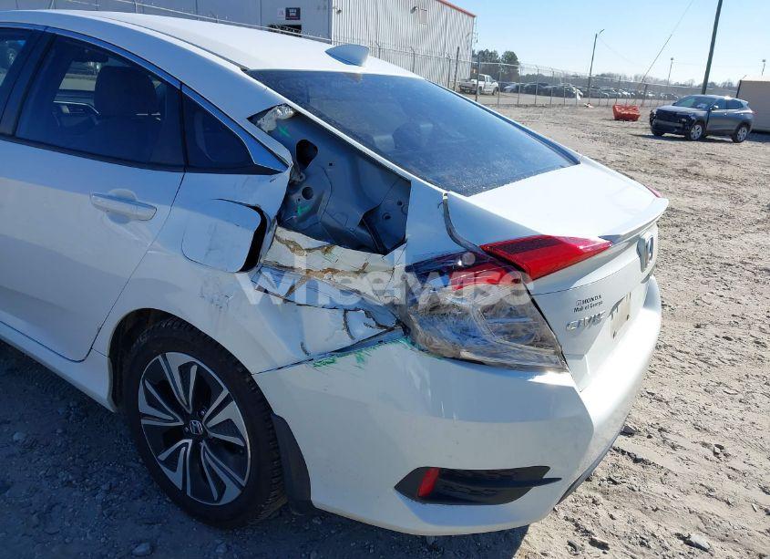 Photo 6 of 2018 Honda Civic EX-L (VIN JHMFC1F71JX030448)