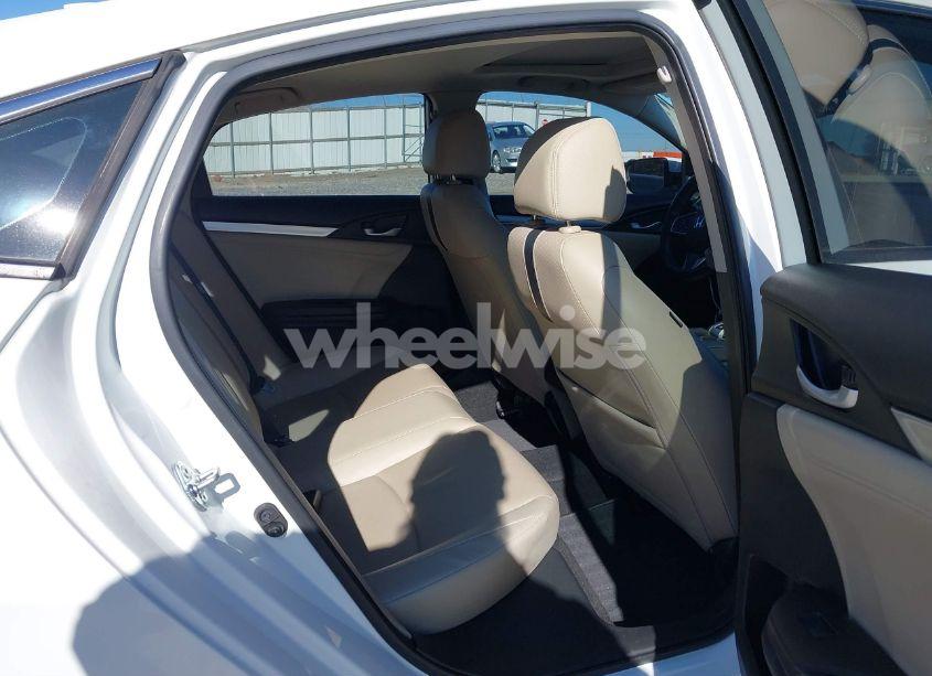 Photo 8 of 2018 Honda Civic EX-L (VIN JHMFC1F71JX030448)