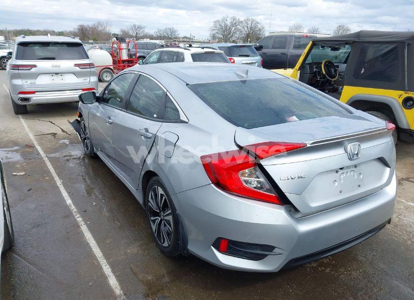 Photo 3 of 2018 Honda Civic EX-L (VIN JHMFC1F71JX038694)
