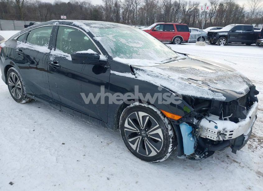 2018 Honda Civic EX-L (VIN JHMFC1F73JX005261) main photo