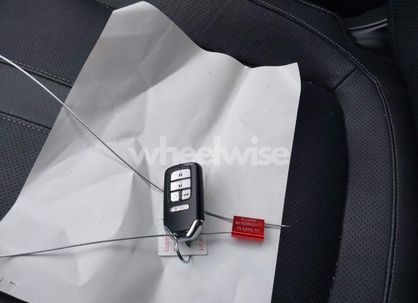 Photo 9 of 2018 Honda Civic EX-L (VIN JHMFC1F73JX005261)