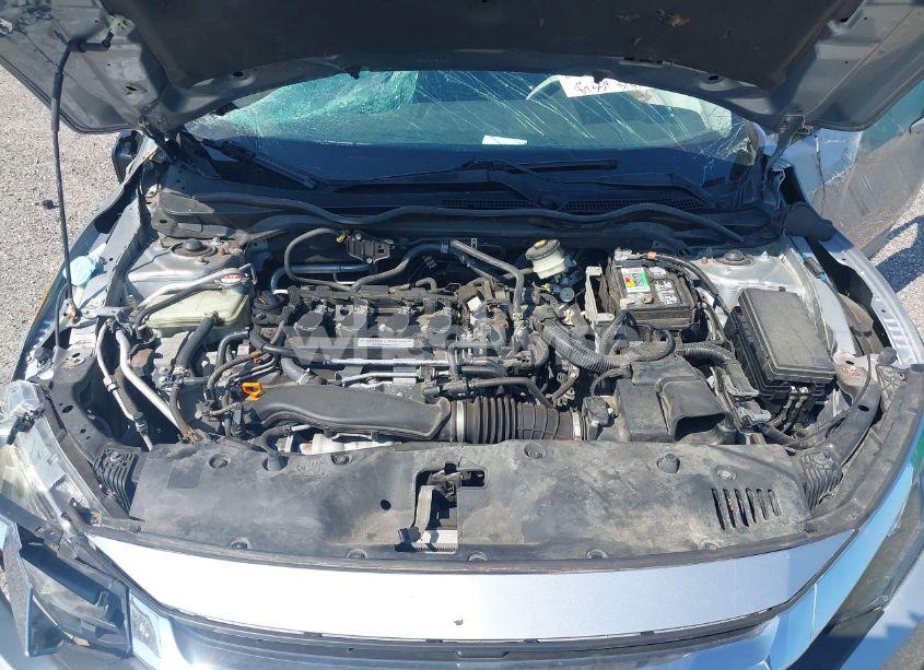 Photo 10 of 2018 Honda Civic EX-L (VIN JHMFC1F73JX021301)