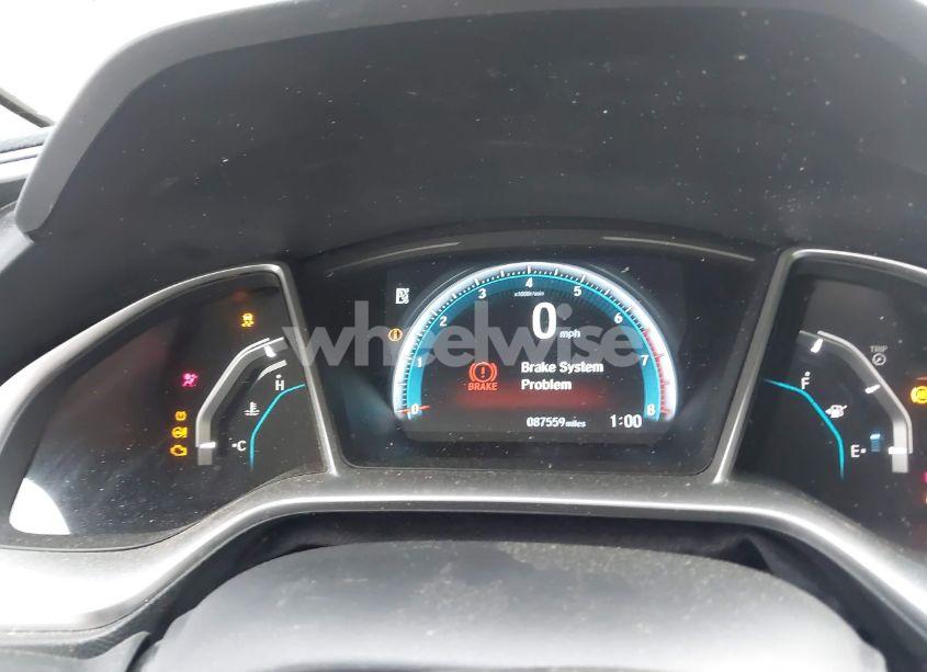 Photo 7 of 2018 Honda Civic EX-L (VIN JHMFC1F73JX021301)