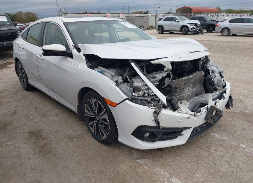 2018 Honda Civic EX-L (VIN JHMFC1F75JX001065) main photo