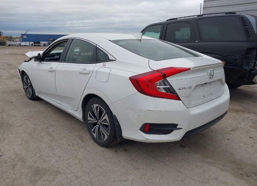 Photo 3 of 2018 Honda Civic EX-L (VIN JHMFC1F75JX001065)