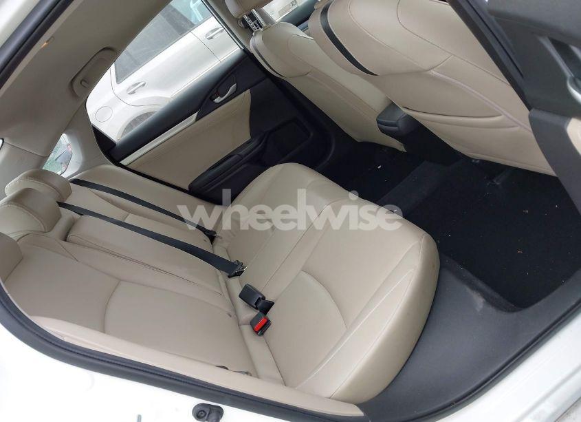 Photo 8 of 2018 Honda Civic EX-L (VIN JHMFC1F76JX016447)