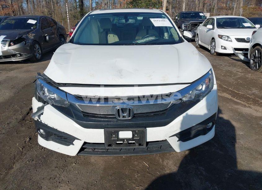 Photo 12 of 2018 Honda Civic EX-L (VIN JHMFC1F76JX020403)