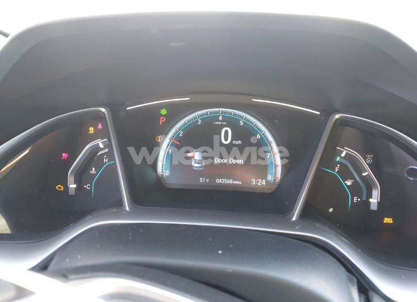 Photo 7 of 2018 Honda Civic EX-L (VIN JHMFC1F76JX020403)