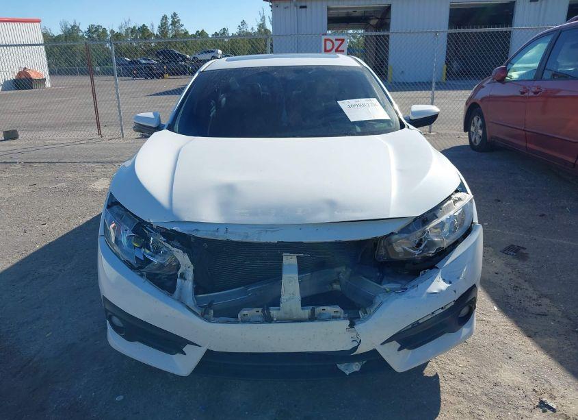 Photo 12 of 2018 Honda Civic EX-L (VIN JHMFC1F76JX021034)