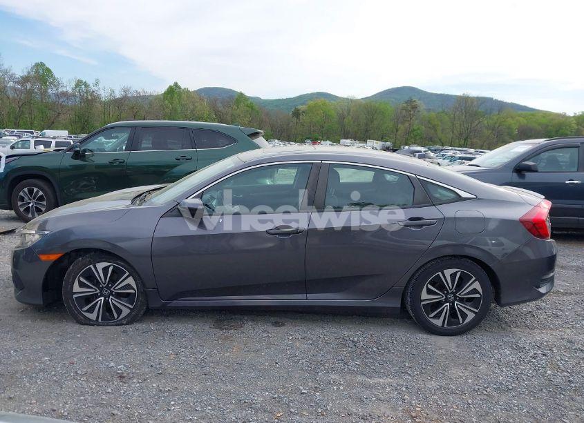 Photo 14 of 2018 Honda Civic EX-L (VIN JHMFC1F76JX025214)