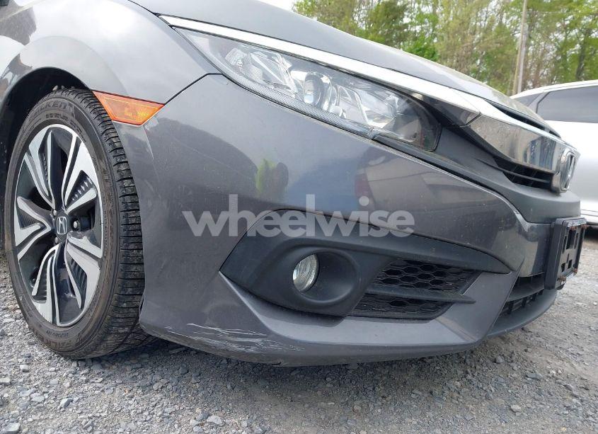 Photo 18 of 2018 Honda Civic EX-L (VIN JHMFC1F76JX025214)