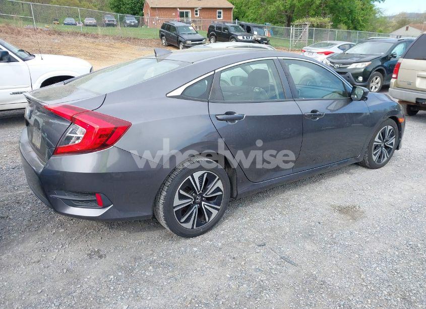 Photo 4 of 2018 Honda Civic EX-L (VIN JHMFC1F76JX025214)