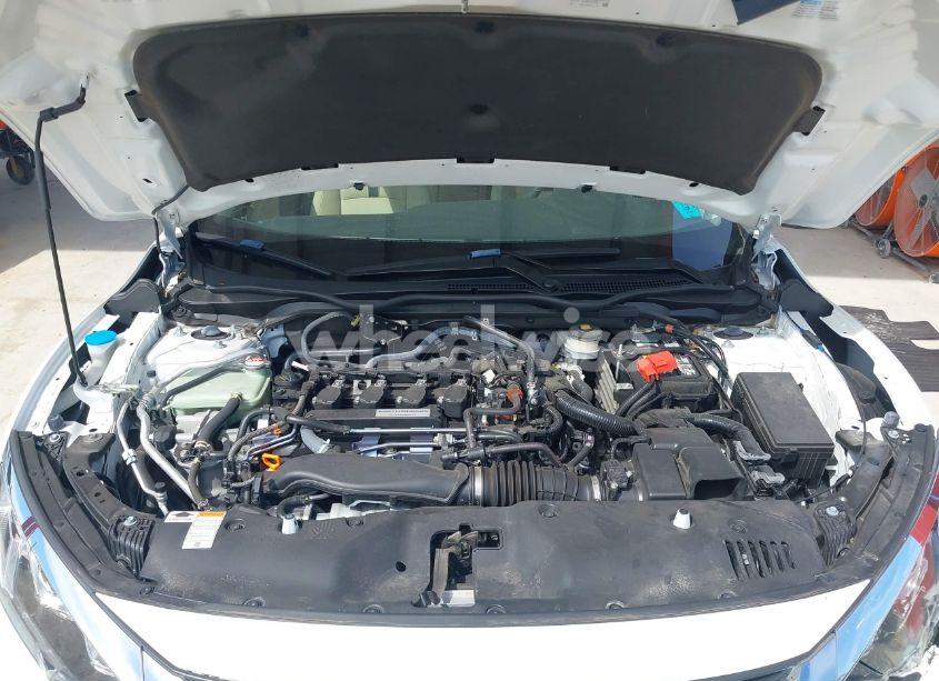 Photo 10 of 2018 Honda Civic EX-L (VIN JHMFC1F76JX038593)