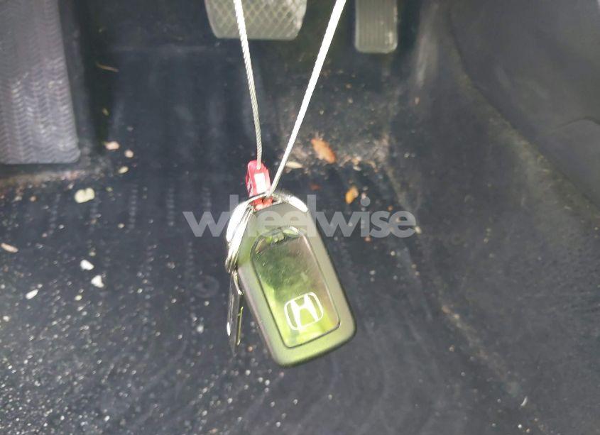 Photo 11 of 2018 Honda Civic EX-L (VIN JHMFC1F76JX038593)