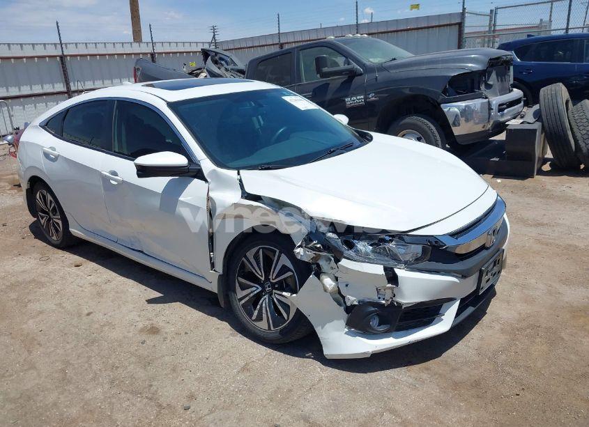 2018 Honda Civic EX-L (VIN JHMFC1F77JX011144) main photo