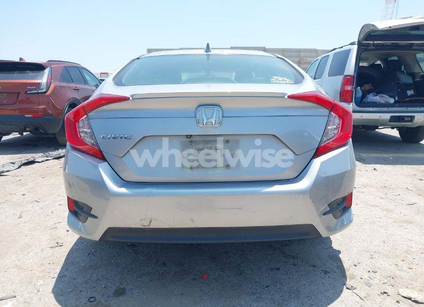 Photo 16 of 2018 Honda Civic EX-L (VIN JHMFC1F77JX017199)