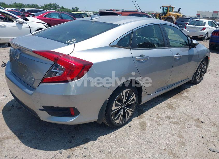 Photo 4 of 2018 Honda Civic EX-L (VIN JHMFC1F77JX017199)
