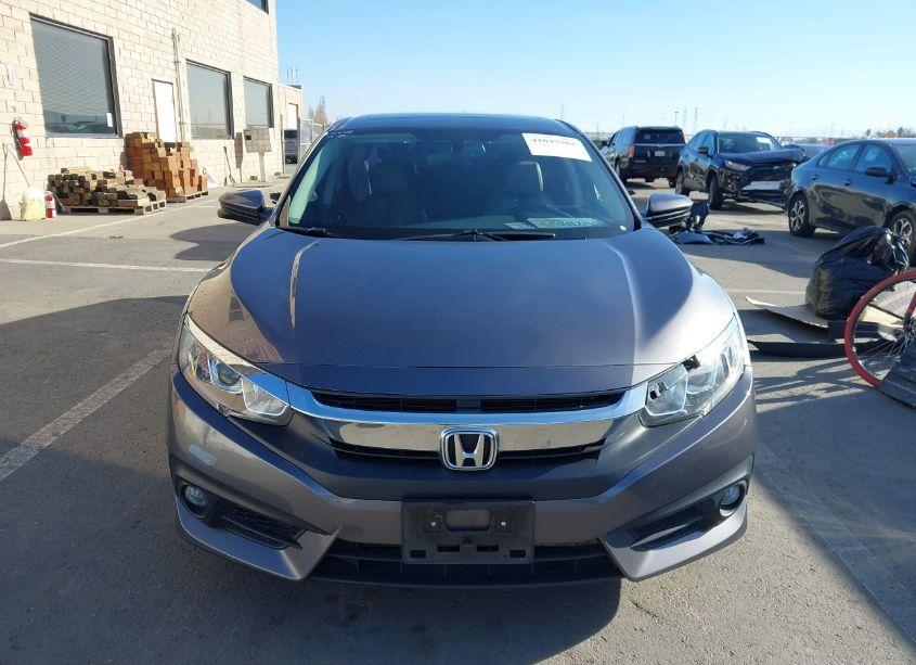 Photo 12 of 2018 Honda Civic EX-L (VIN JHMFC1F78JX011251)