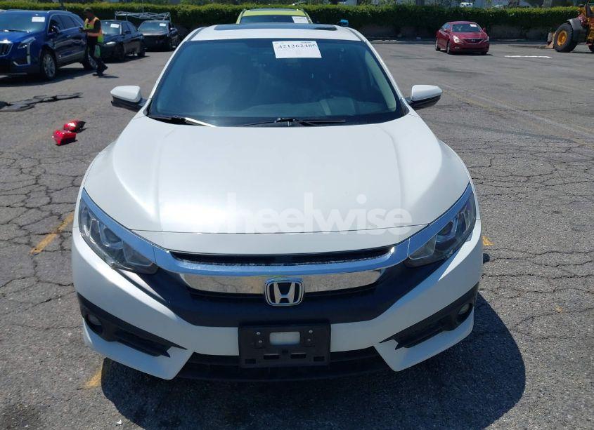 Photo 13 of 2018 Honda Civic EX-L (VIN JHMFC1F78JX036294)