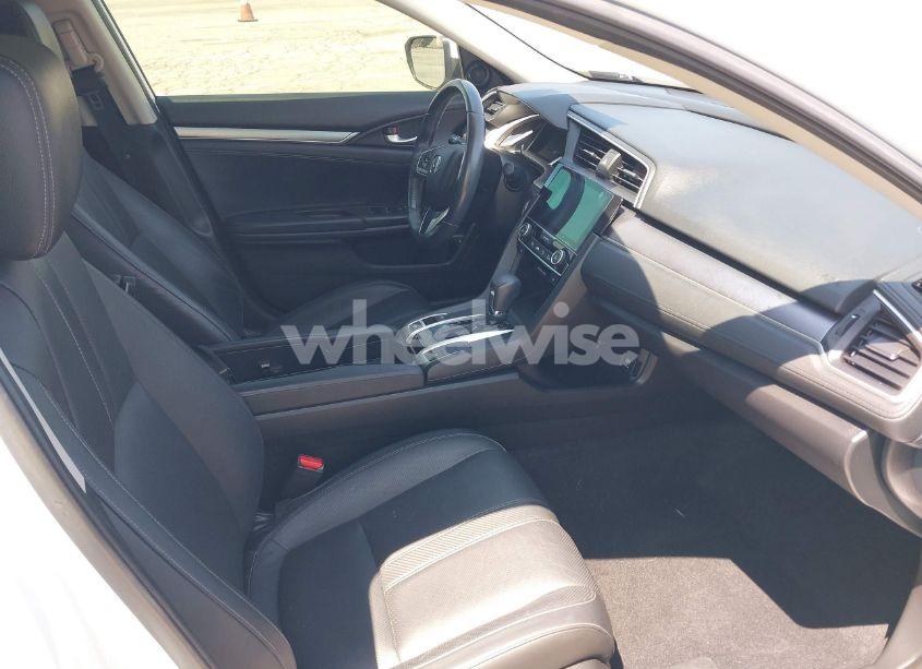 Photo 5 of 2018 Honda Civic EX-L (VIN JHMFC1F78JX036294)