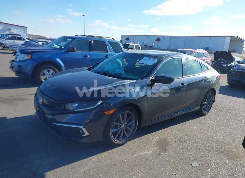 Photo 2 of 2019 Honda Civic EX-L (VIN JHMFC1F78KX005581)