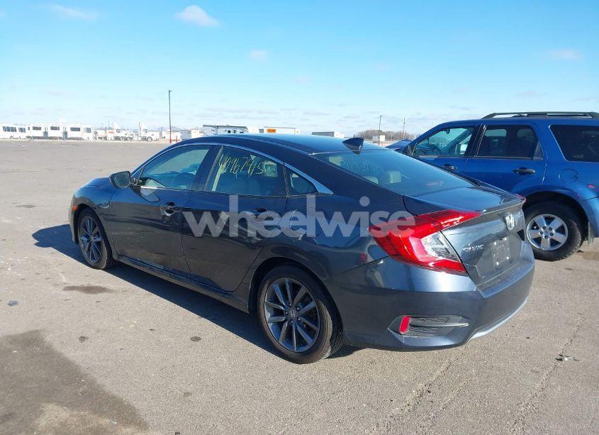 Photo 3 of 2019 Honda Civic EX-L (VIN JHMFC1F78KX005581)