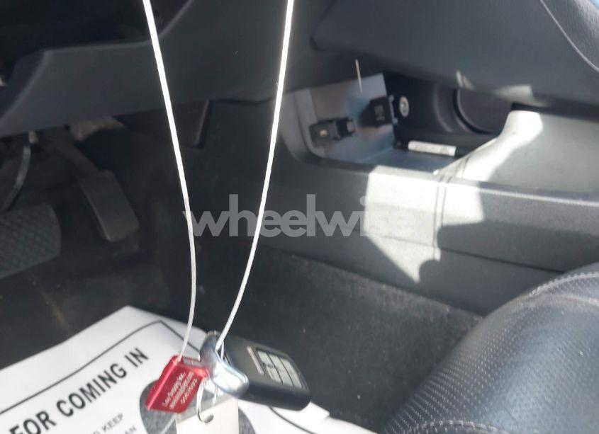 Photo 11 of 2018 Honda Civic EX-L (VIN JHMFC1F79JX002784)