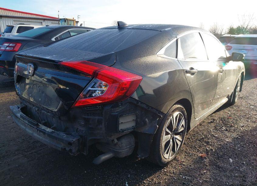 Photo 4 of 2018 Honda Civic EX-L (VIN JHMFC1F79JX033047)