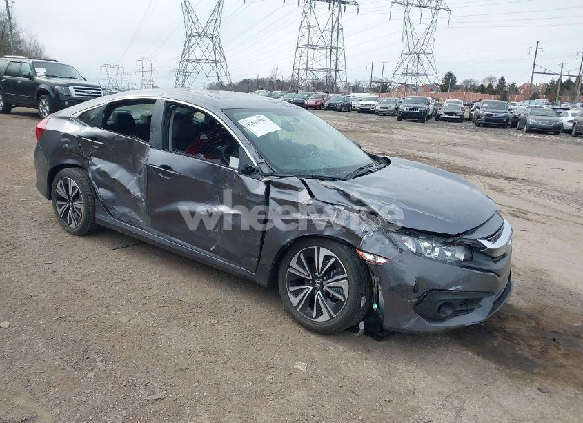 2018 Honda Civic EX-L (VIN JHMFC1F79JX033789) main photo