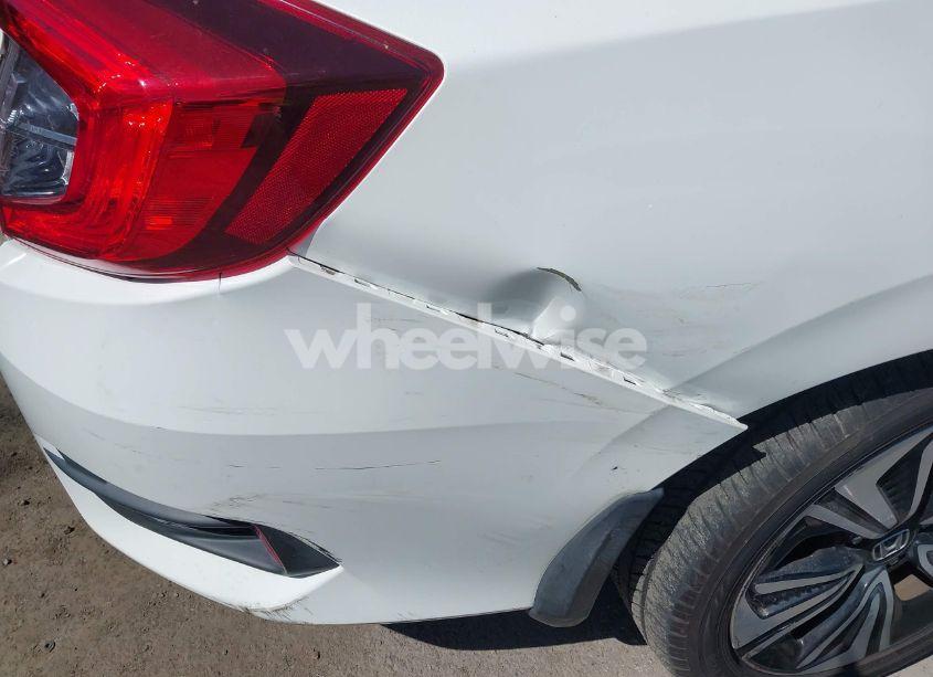 Photo 6 of 2018 Honda Civic EX-L (VIN JHMFC1F79JX039141)