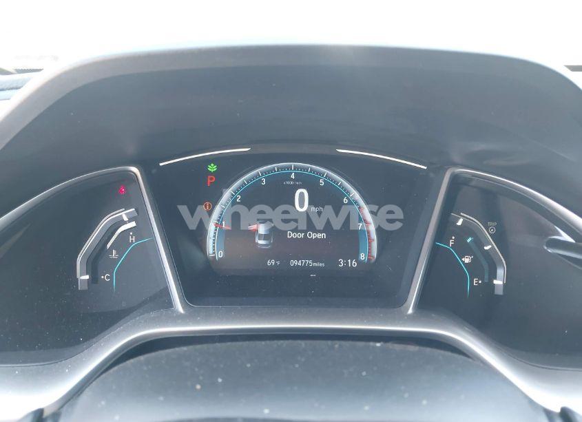 Photo 7 of 2018 Honda Civic EX-L (VIN JHMFC1F79JX039141)