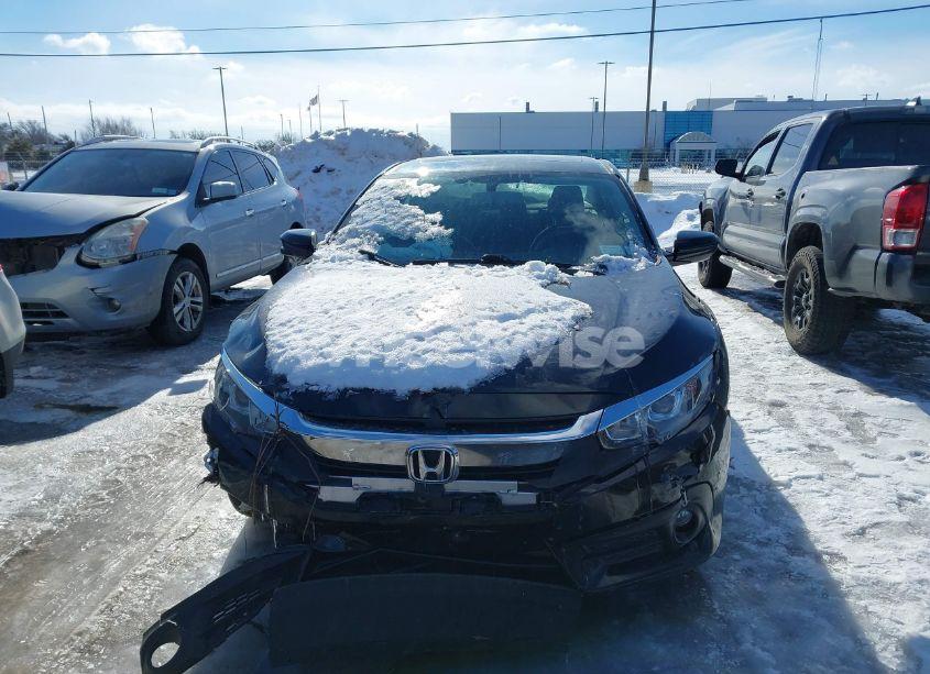 Photo 12 of 2018 Honda Civic EX-L (VIN JHMFC1F7XJX039228)