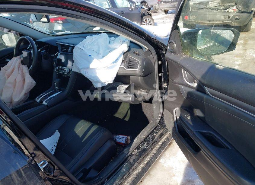 Photo 5 of 2018 Honda Civic EX-L (VIN JHMFC1F7XJX039228)