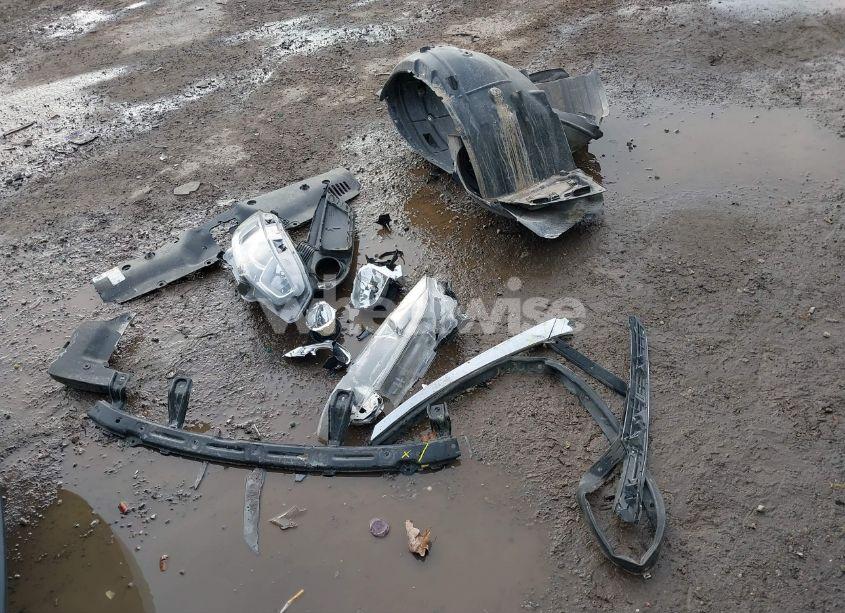 Photo 12 of 2018 Honda Civic EX-L (VIN JHMFC1F85JX014701)