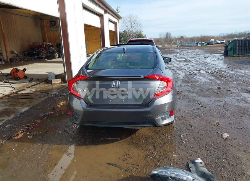 Photo 17 of 2018 Honda Civic EX-L (VIN JHMFC1F85JX014701)